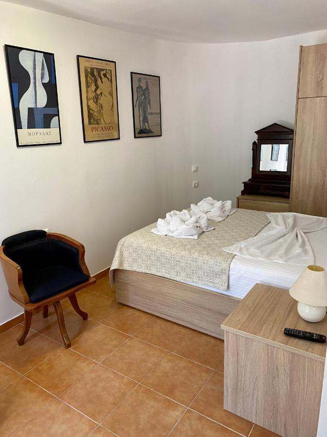 Ritsa Art Residence La Canea Esterno foto
